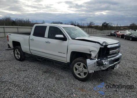 2015 Chevrolet Silverado 2500Hd Ltz from USA, damaged, VIN 1GC1KWE86FF132153